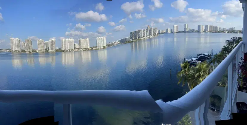 Picture of 17700 N Bay Road 702, Sunny Isles Beach FL 33160