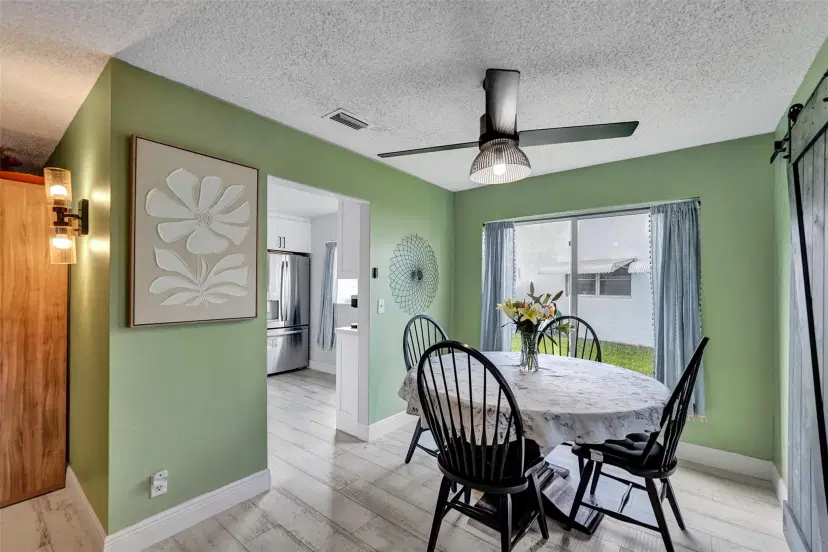Picture of 1070 NW 85Th Terrace D72, Plantation FL 33322