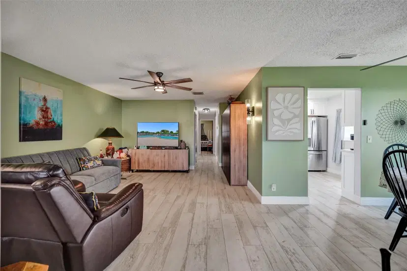 Picture of 1070 NW 85Th Terrace D72, Plantation FL 33322