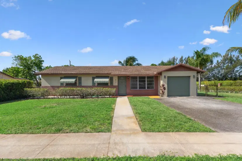 Picture of 2412 NE 2Nd Court, Boynton Beach FL 33435
