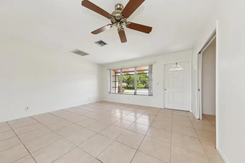 Picture of 2412 NE 2Nd Court, Boynton Beach FL 33435