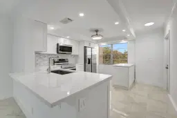 Picture of 2901 Victoria Cir M4, Coconut Creek, FL 33066