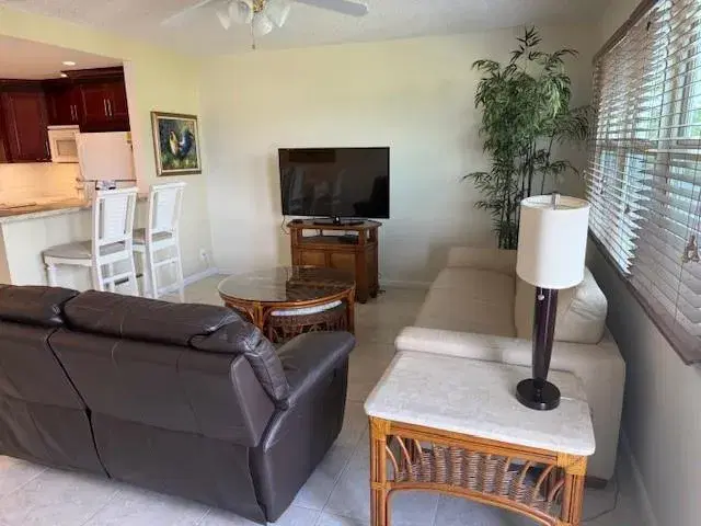 Picture of 4104 Cambridge 4104, Deerfield Beach FL 33442
