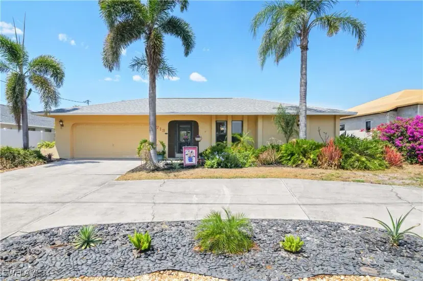Picture of 713 SW 39Th Ter, Cape Coral FL 33914