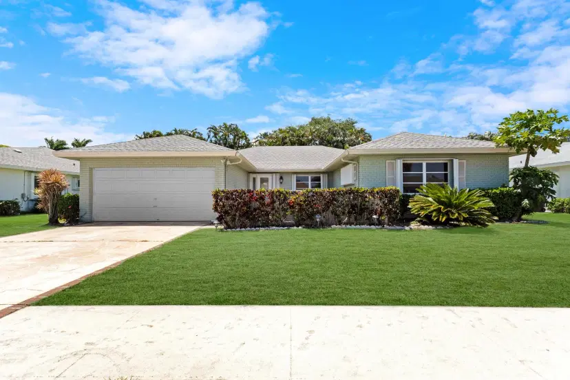 Picture of 10911 Green Trail Drive S, Boynton Beach FL 33436