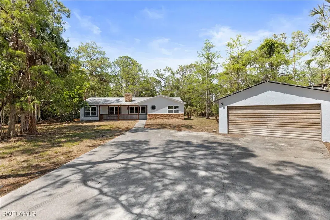 Picture of 221 18Th Ave Nw, Naples, FL 34120