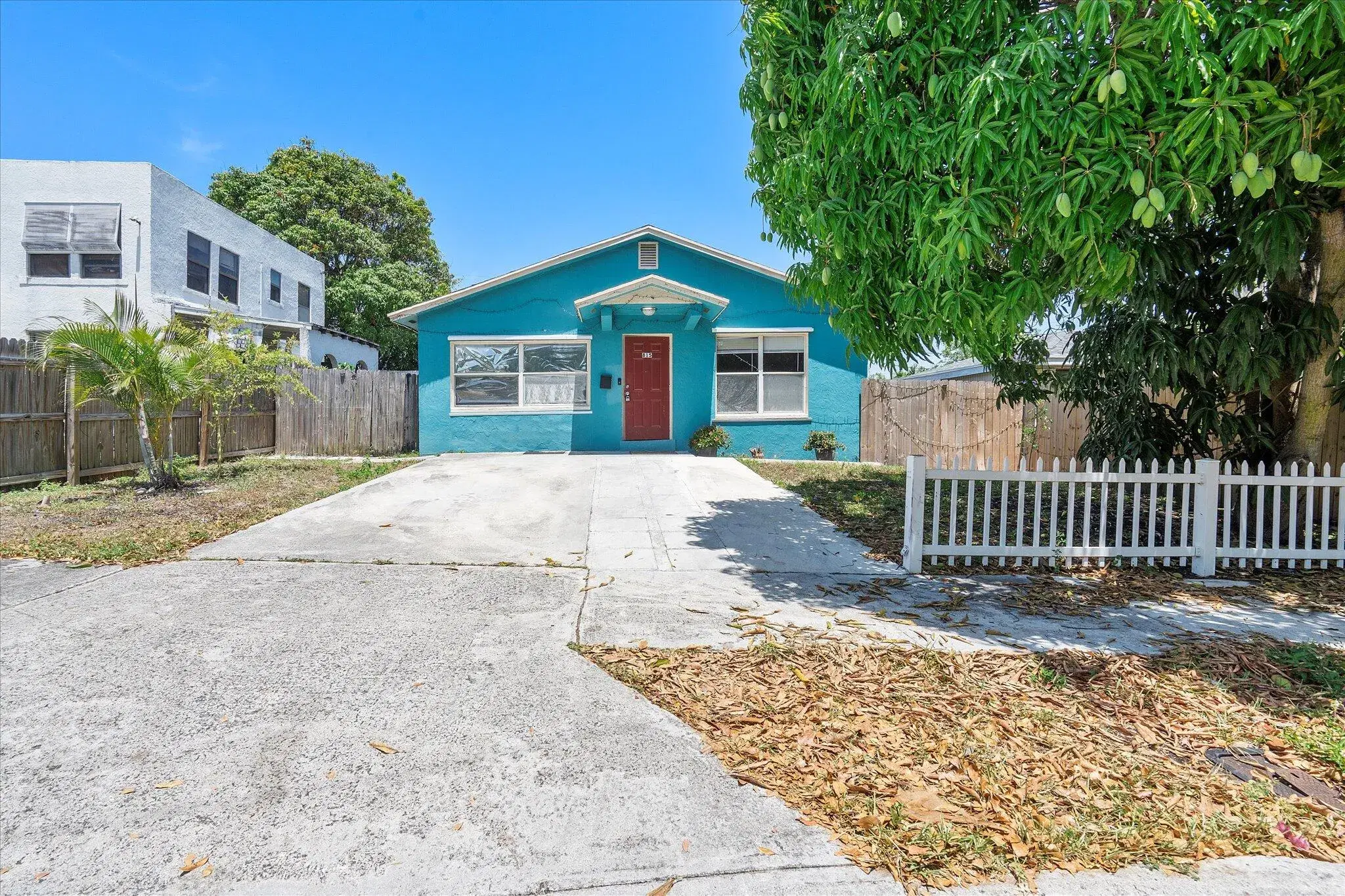 Picture of 815 30Th Court, West Palm Beach, FL 33407