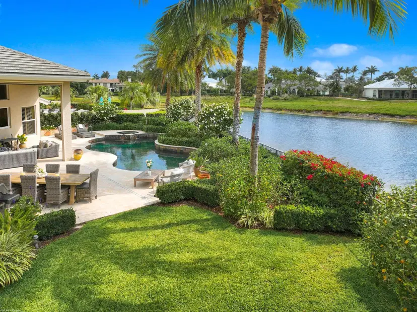 Picture of 2990 Twin Oaks Way, Wellington FL 33414