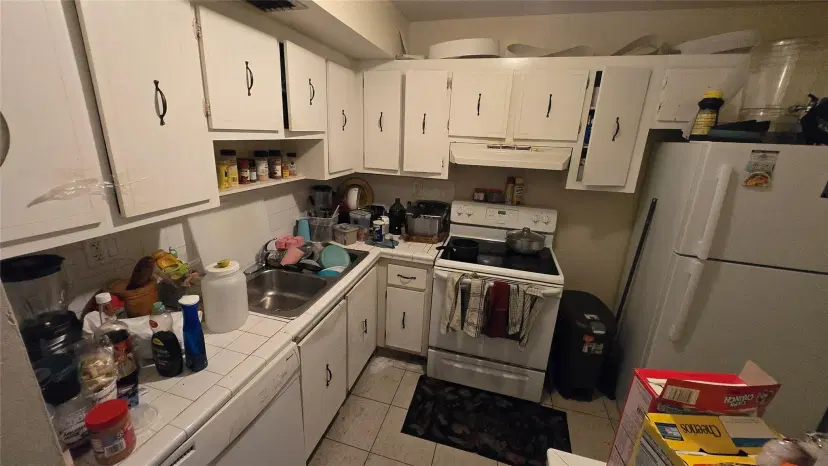 Picture of 3600 NW 21St St 313, Lauderdale Lakes FL 33311