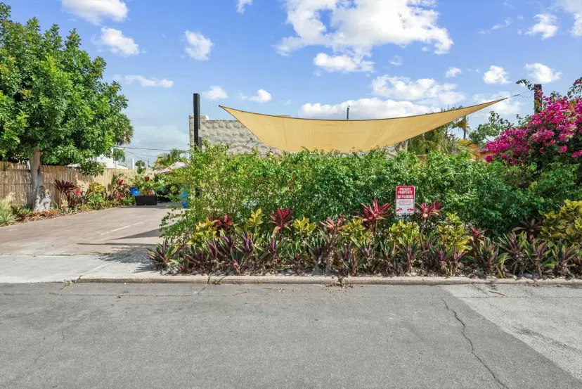 Picture of 951 Selkirk Street, West Palm Beach FL 33405