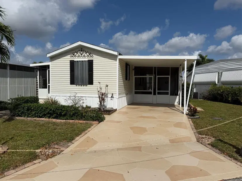 Picture of 2261 SW 85Th Ter, Davie FL 33324