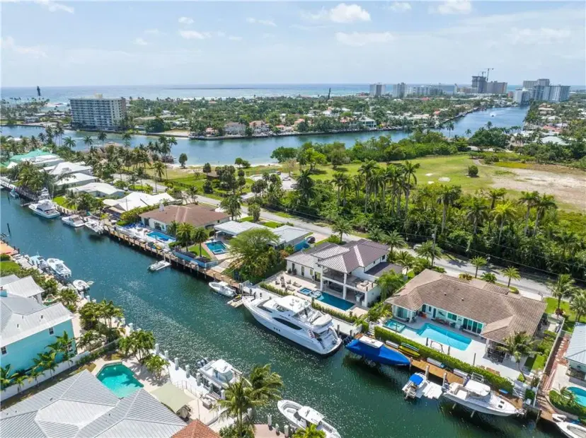 Picture of 2349 NE 24Th St, Lighthouse Point FL 33064