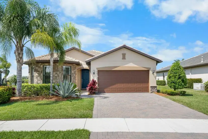 Picture of 474 SE Vallarta Drive, Port St Lucie FL 34984