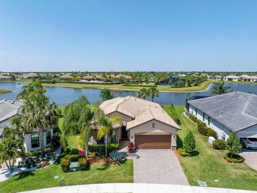 Picture of 474 SE Vallarta Drive, Port St Lucie FL 34984