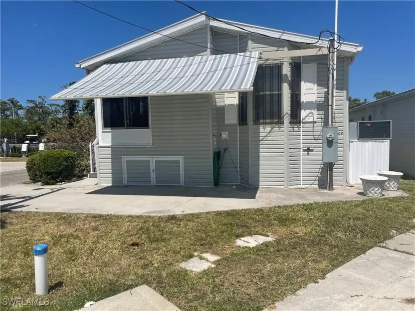 Picture of 20721 Basin Dr, Estero FL 33928