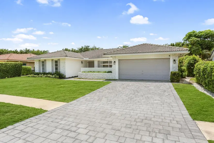 Picture of 10194 Harbourtown Court, Boca Raton FL 33498