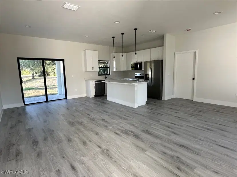 Picture of 1421 Jabara Cir, Labelle FL 33935