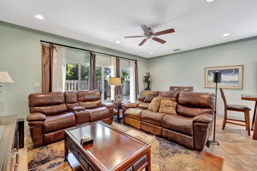 Picture of 808 SW 4Th Ave 808, Fort Lauderdale FL 33315