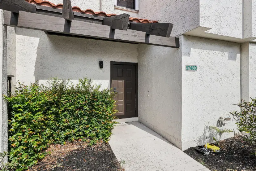 Picture of 5748 Fox Hollow Drive D, Boca Raton FL 33486