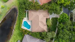 Picture of 18475 Lake Bend Drive, Jupiter, FL 33458