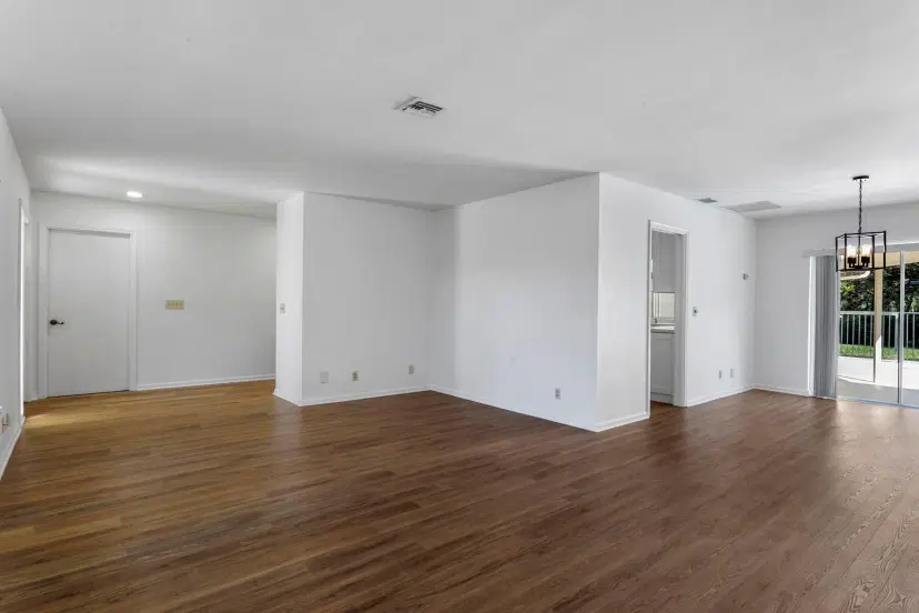 Picture of 2063 Ascott Circle, North Palm Beach FL 33408