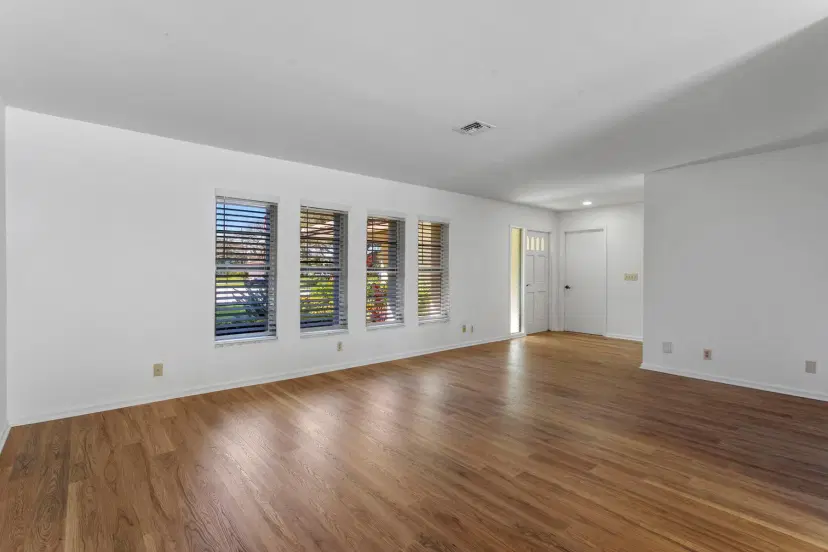 Picture of 2063 Ascott Circle, North Palm Beach FL 33408