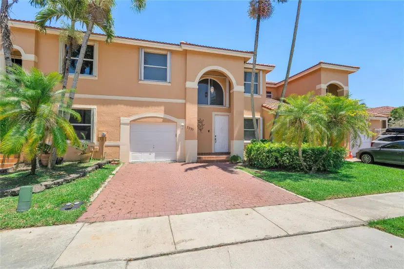 Picture of 2235 NW 161St Ter 2235, Pembroke Pines FL 33028