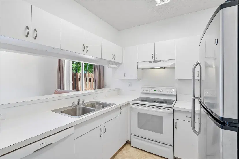 Picture of 2235 NW 161St Ter 2235, Pembroke Pines FL 33028