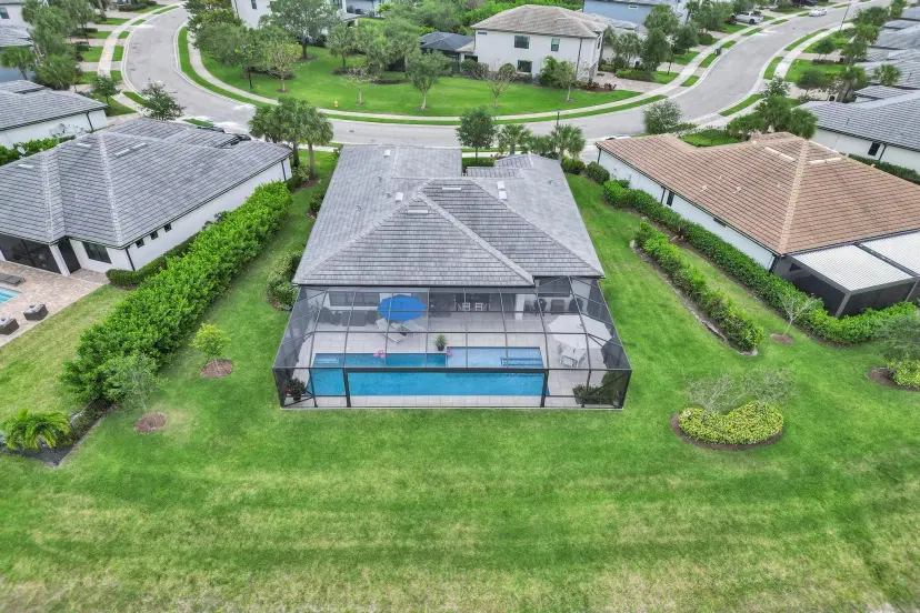 Picture of 4669 Pinehurst Trl, Fort Lauderdale FL 33309