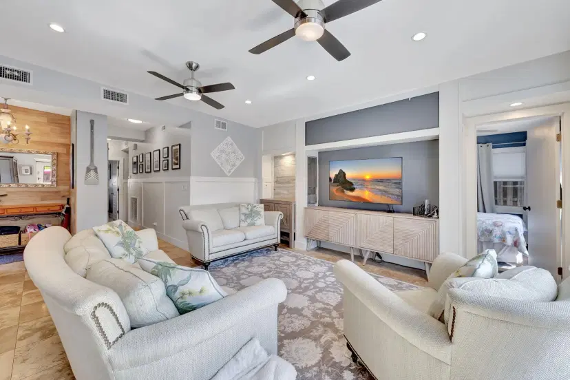 Picture of 1163 NE 3Rd Ave, Boca Raton FL 33432