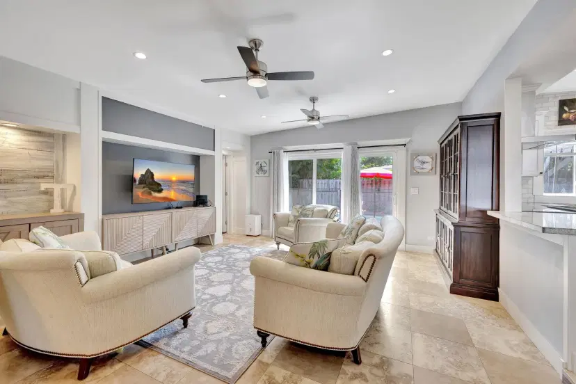 Picture of 1163 NE 3Rd Ave, Boca Raton FL 33432