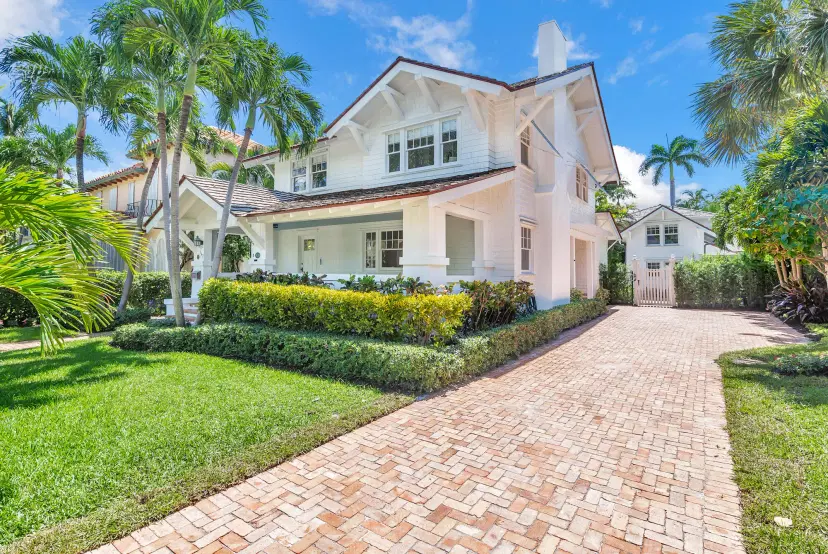 Picture of 142 Seabreeze Avenue, Palm Beach FL 33480