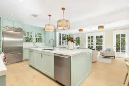 Picture of 142 Seabreeze Avenue, Palm Beach, FL 33480