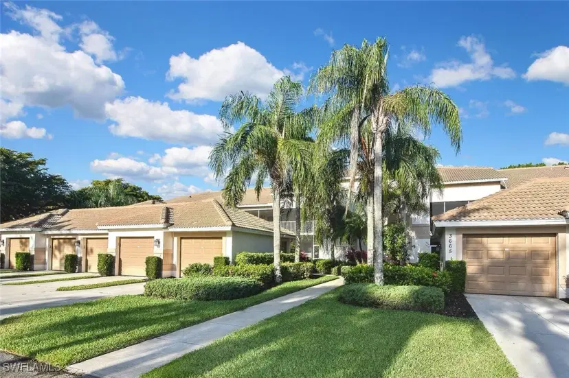 Picture of 3665 Buttonwood Way 1422, Naples FL 34112