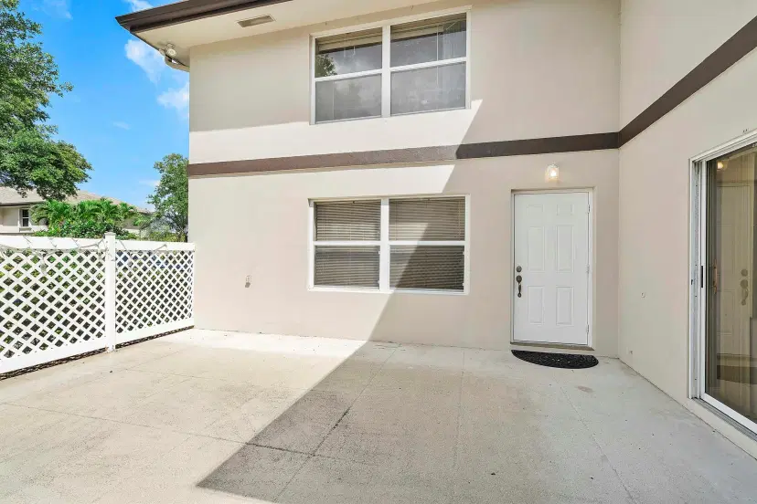 Picture of 3 Amherst Court C, Royal Palm Beach FL 33411