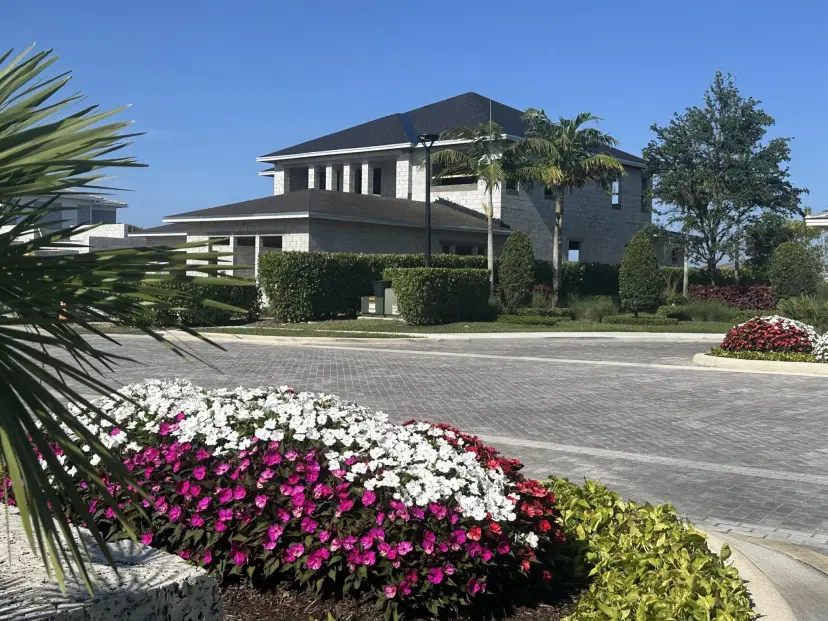 Picture of 9377 Coral Isles Circle Lot 89}, Palm Beach Gardens FL 33412