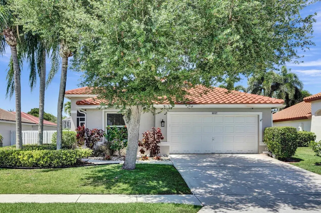 Picture of 6057 Kemper Lakes Drive, Lake Worth, FL 33463