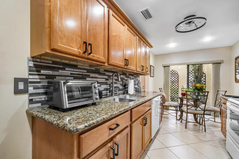 Picture of 21863 Arriba Real # 8G, Boca Raton FL 33433