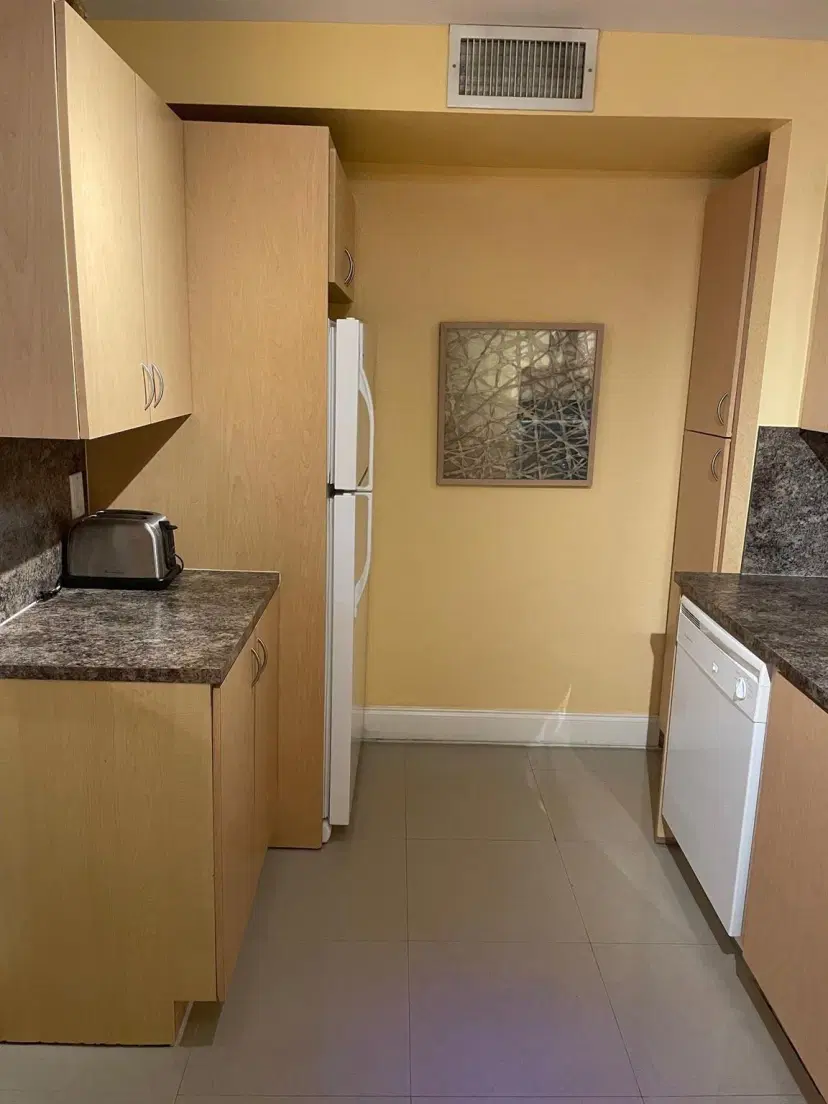 Picture of 201 178Th Dr 412, Sunny Isles Beach FL 33160