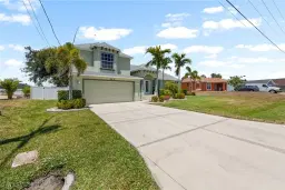 Picture of 209 SE 3Rd Ter, Cape Coral, FL 33990