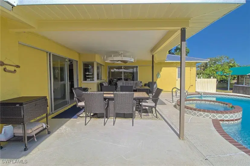 Picture of 147 Coral Dr, Fort Myers FL 33905