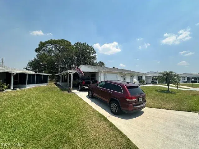 Picture of 11 Heath Aster Ln, Lehigh Acres FL 33936