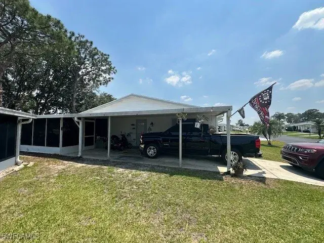Picture of 11 Heath Aster Ln, Lehigh Acres FL 33936