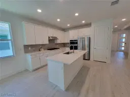 Picture of 8865 Oceana Way, Naples, FL 34114
