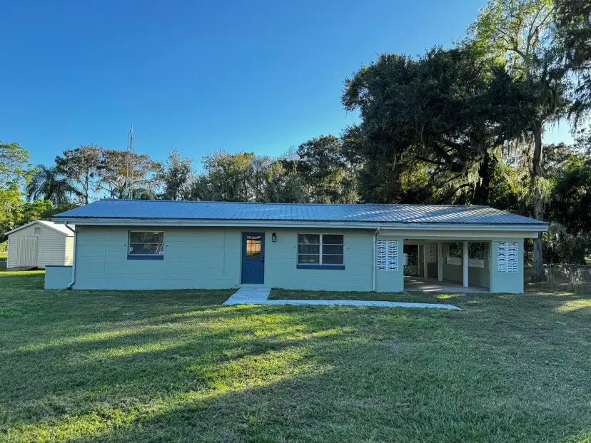 Picture of 2025 Lake Boulevard, Lorida FL 33857