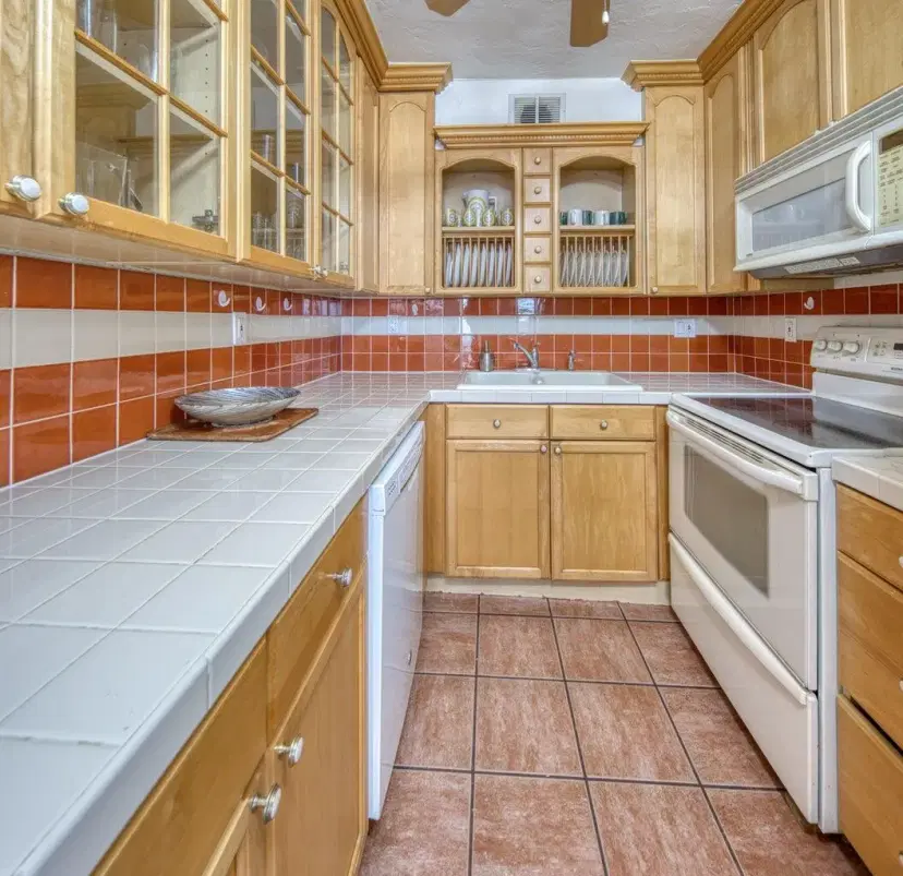 Picture of 2381 Sunset Avenue 416, Lake Worth Beach FL 33461