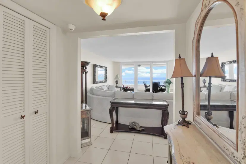 Picture of 550 S Ocean Boulevard 906, Boca Raton FL 33432