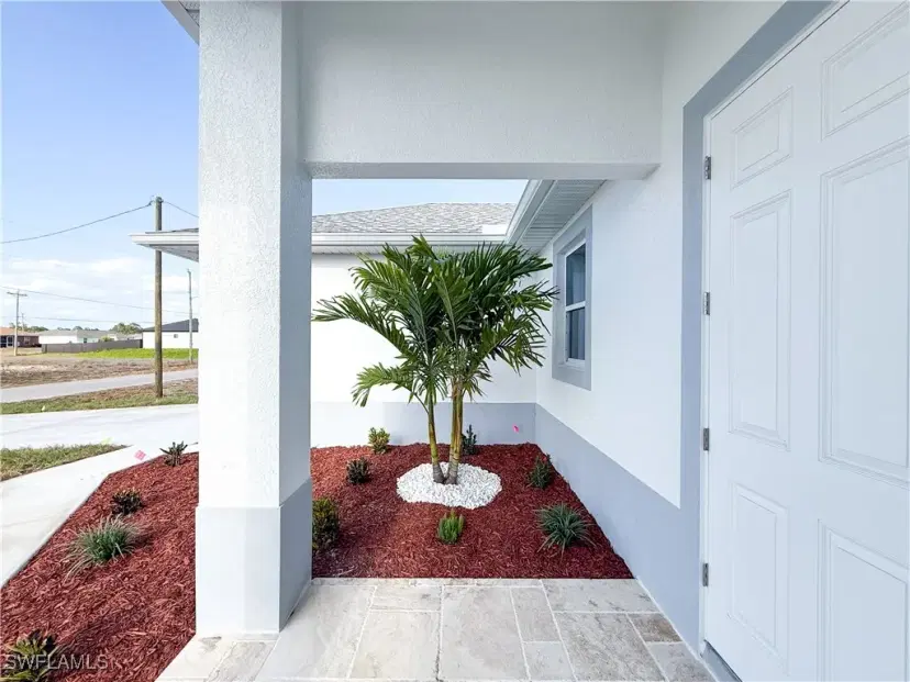 Picture of 2703 42Nd St Sw, Lehigh Acres FL 33976