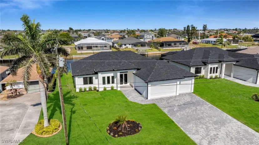 Picture of 2813 NW 41St Ave, Cape Coral FL 33993