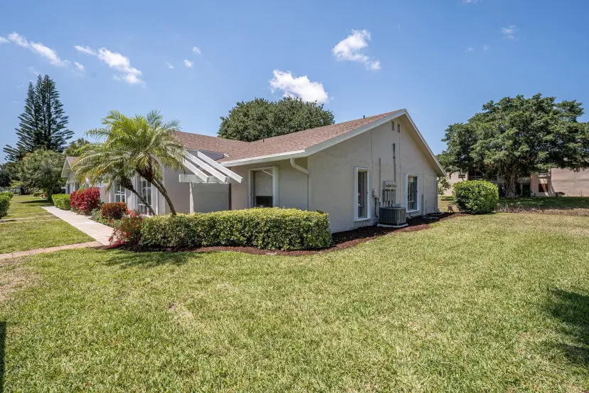 Picture of 2617 Zorno Way 2617, Delray Beach FL 33445